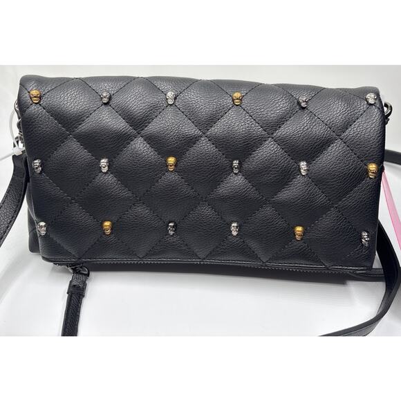 NWT Betsey Johnson Black XO Jayne Quilted Crossbody Clutch Gold & Silver Skulls - Picture 3 of 16